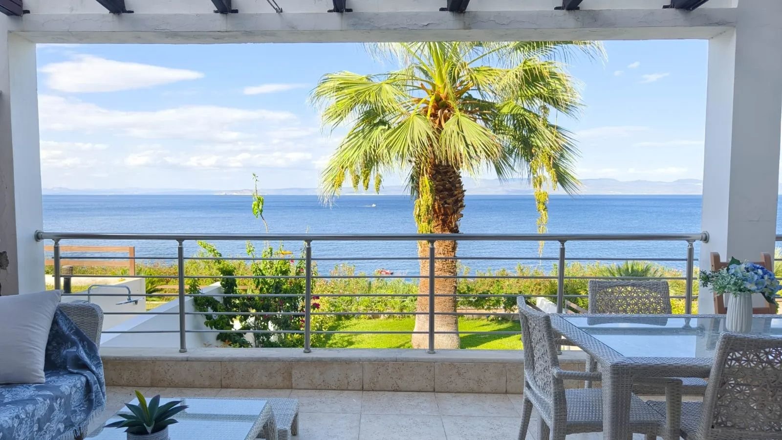 IMG_8 Paliouri, Kasandra (Halkidiki) — moderna vila uz more sa bazenom | GOLDEN VISA | €1.100.000