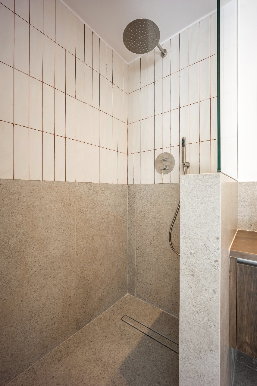 Atina, Exarhia — renoviran studio sa verandom | GOLDEN VISA | €250.000