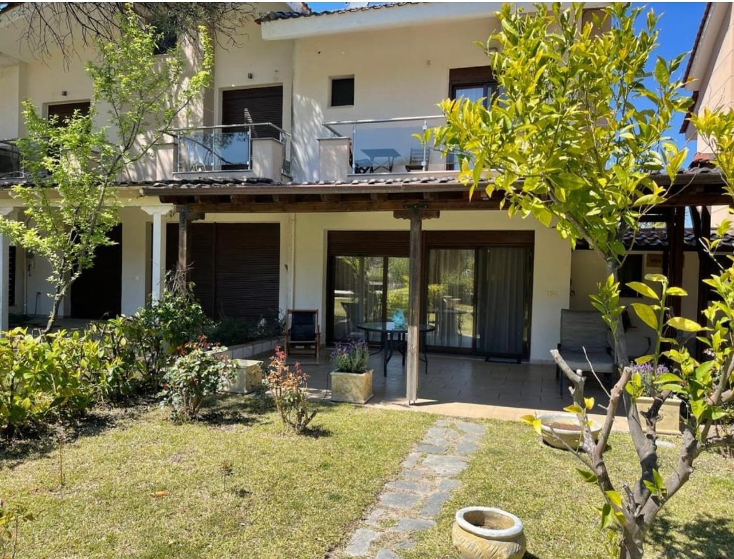 vourvourou-1 Halkidiki, Vourvourou (Sithonia) — potpuno namešten mezonet, useljiv (70 m²) | €380.000