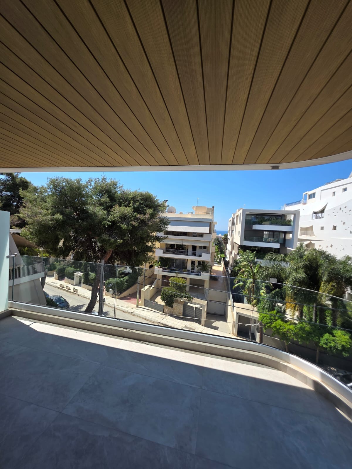 voula-2596-11 Atina, Voula (Rivijera) — dvosoban stan sa bazenom (75 m²) | €680.000
