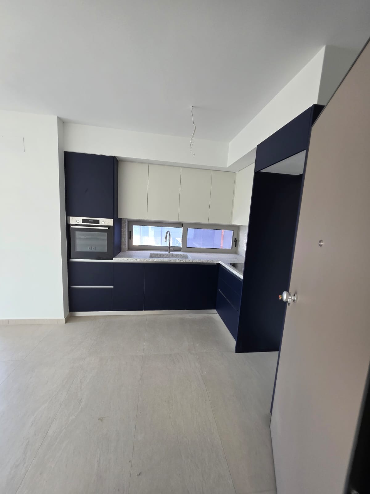 voula-2596-4 Atina, Voula (Rivijera) — dvosoban stan sa bazenom (75 m²) | €680.000